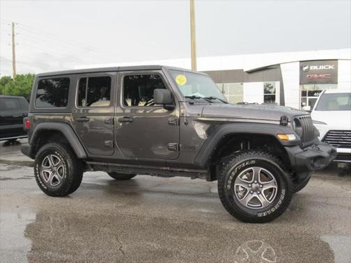 2022 Jeep Wrangler Unlimited Sport