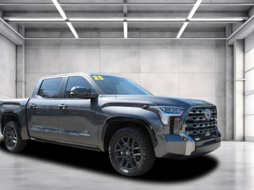 2025 Toyota Tundra Platinum