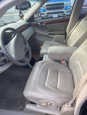 2000 Cadillac DeVille Base