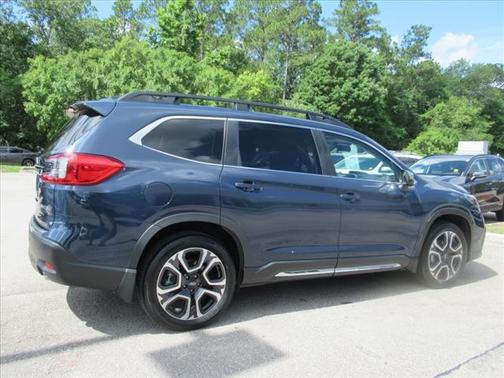2023 Subaru Ascent Limited 8-Passenger