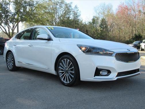 2017 Kia Cadenza Premium