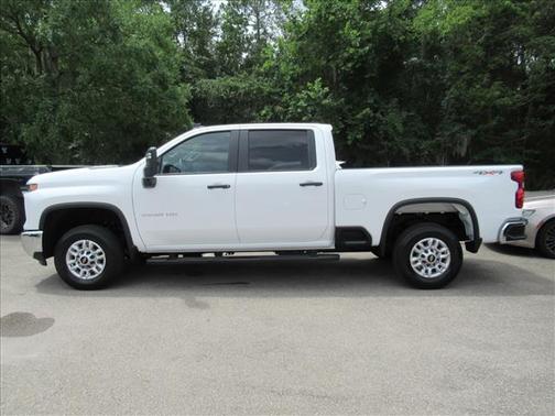 Summit White 2026 Chevrolet Silverado 2500 Work Truck