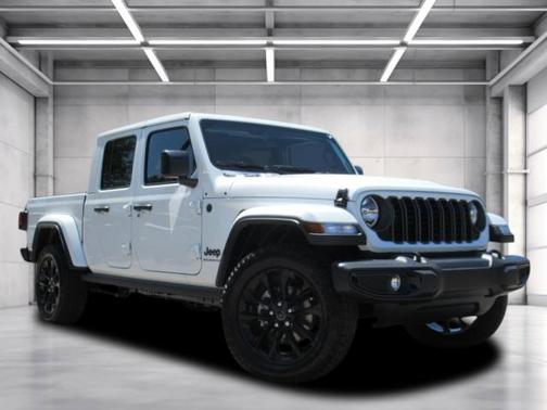 2025 Jeep Gladiator Nighthawk