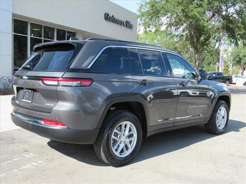 2025 Jeep Grand Cherokee Laredo X