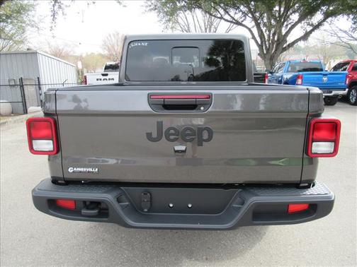 2026 Jeep Gladiator Sport S