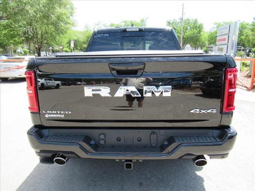 Diamond Black 2026 RAM 1500 Limited