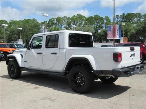 2025 Jeep Gladiator High Tide