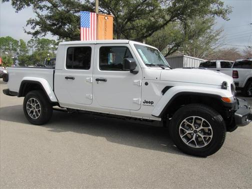 2026 Jeep Gladiator Sport S