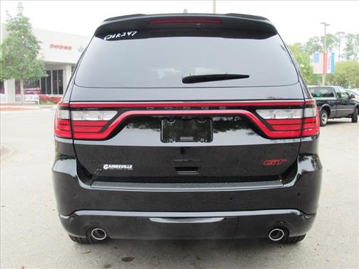 DB Black Crystal Clearcoat 2026 Dodge Durango GT Premium HEMI V8