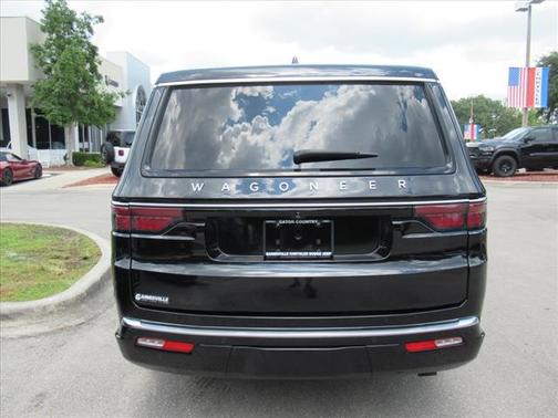 2023 Jeep Wagoneer L Base