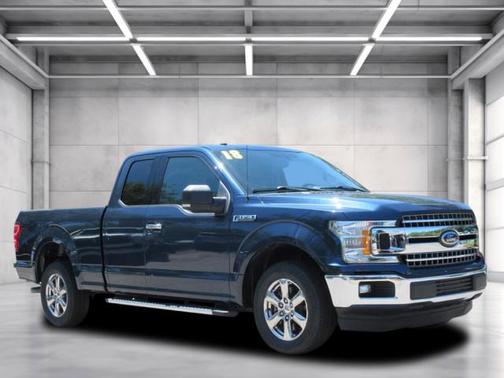 Blue 2018 Ford F-150 XLT