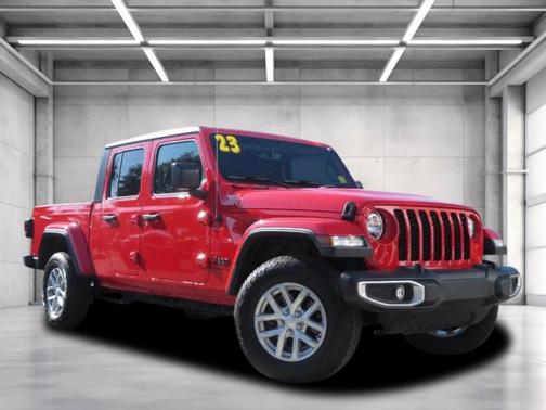2023 Jeep Gladiator Sport S