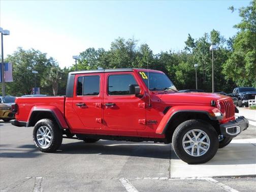 2023 Jeep Gladiator Sport S