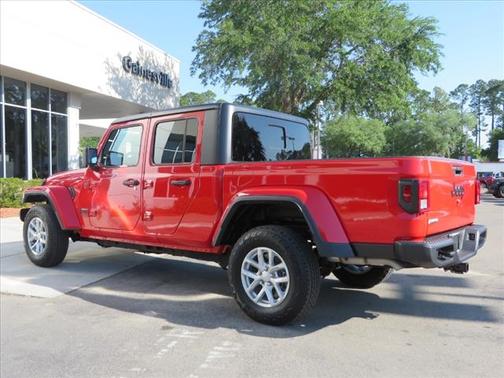 2023 Jeep Gladiator Sport S
