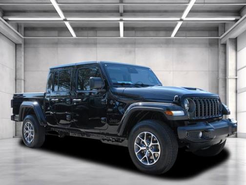 2026 Jeep Gladiator Sport S