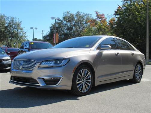 2020 Lincoln MKZ Standard