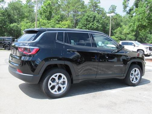 2025 Jeep Compass Sport