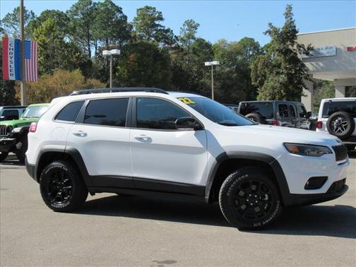 2022 Jeep Cherokee X