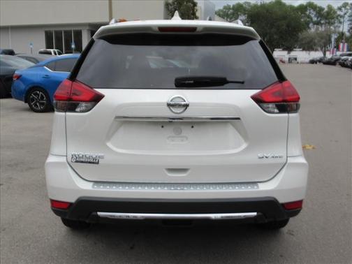 2018 Nissan Rogue SL