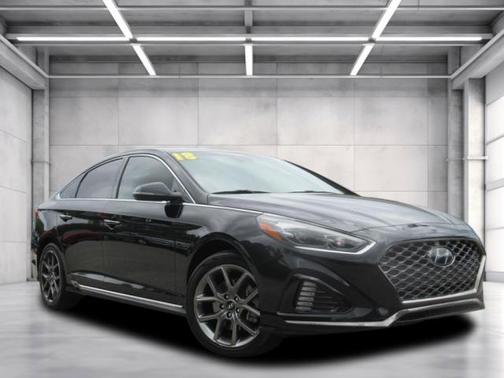 2018 Hyundai SONATA Limited 2.0T
