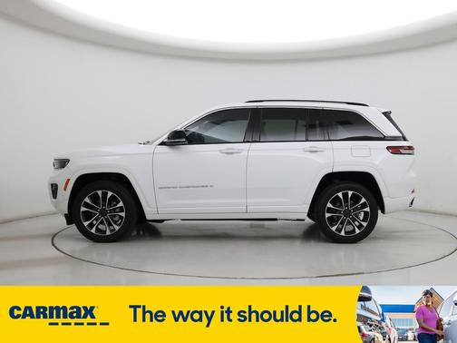 2022 Jeep Grand Cherokee Overland