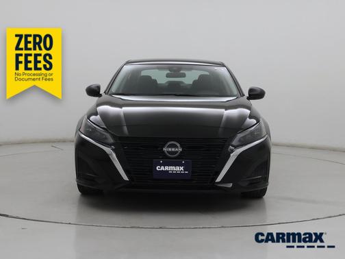 Black 2025 Nissan Altima SV