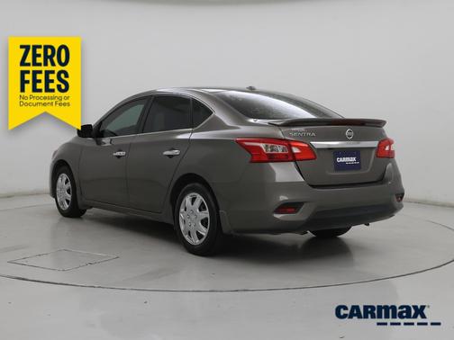 Gray 2017 Nissan Sentra SV