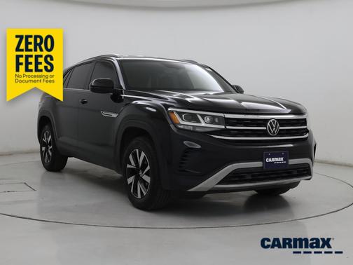 Black 2022 Volkswagen Atlas Cross Sport SE