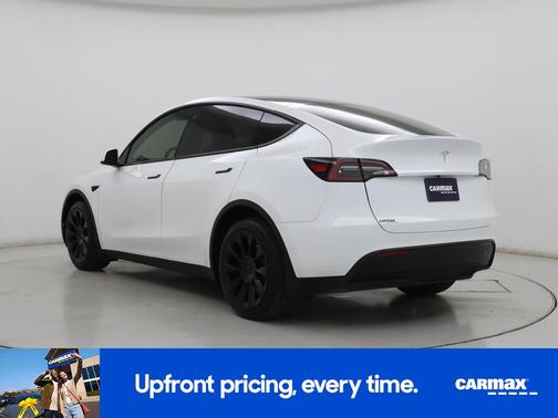 White 2023 Tesla Model Y Long Range