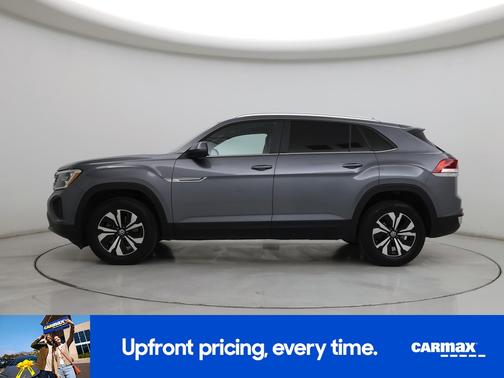 Gray 2024 Volkswagen Atlas Cross Sport SE