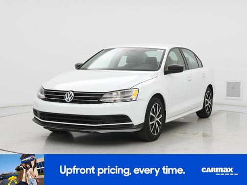 White 2016 Volkswagen Jetta SE