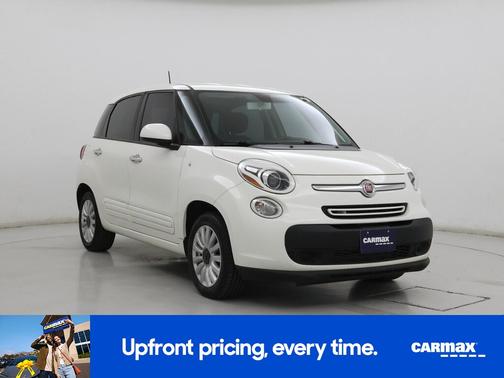 White 2017 FIAT 500L Pop