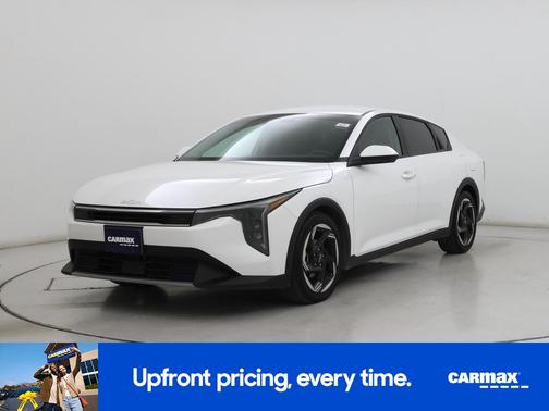 White 2025 Kia K4 EX