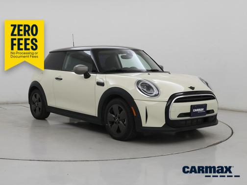 White 2022 MINI Hardtop