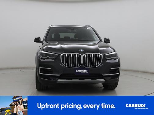 Gray 2023 BMW X5 xDrive40i