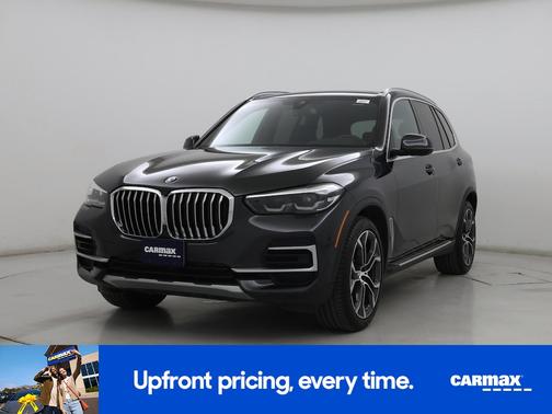 Gray 2023 BMW X5 xDrive40i
