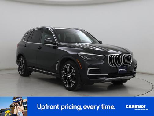 Gray 2023 BMW X5 xDrive40i