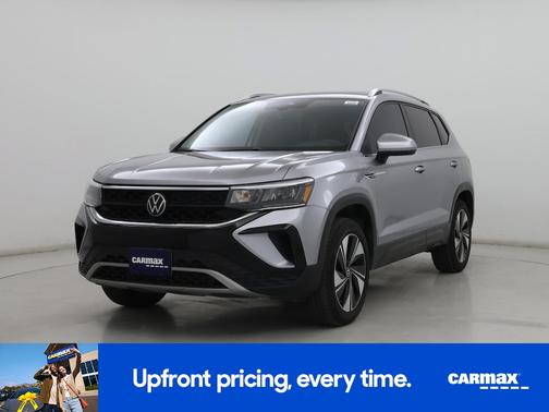 Silver 2024 Volkswagen Taos SE