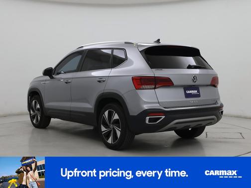Silver 2024 Volkswagen Taos SE
