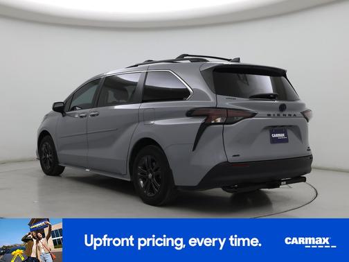 2024 Toyota Sienna Woodland Edition