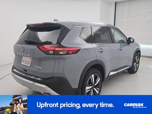 Gray 2023 Nissan Rogue Platinum