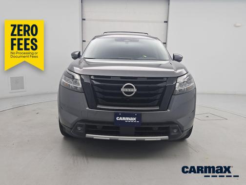 Gray 2022 Nissan Pathfinder SL