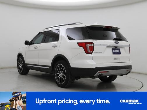 Pearl 2017 Ford Explorer Limited