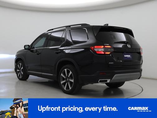 Black 2025 Honda Pilot Elite