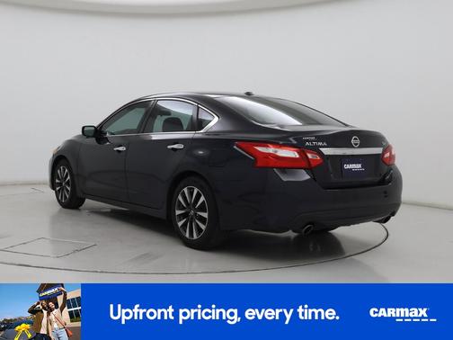 2017 Nissan Altima SV