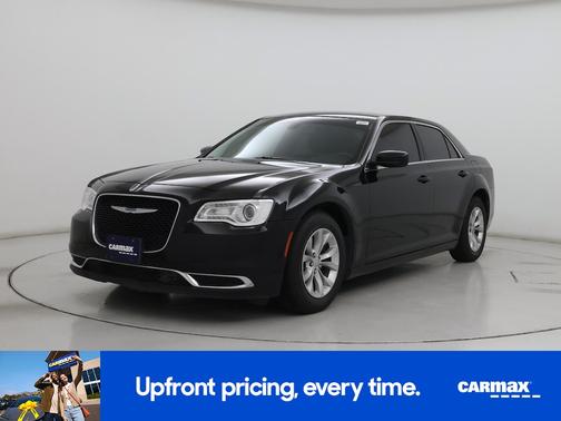 2019 Chrysler 300 Touring