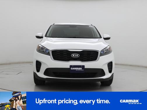 White 2020 Kia Sorento LX
