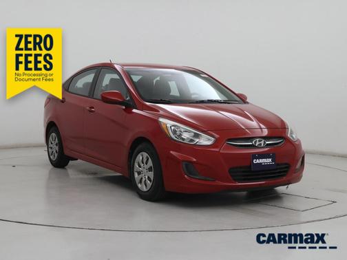 Red 2016 Hyundai Accent SE
