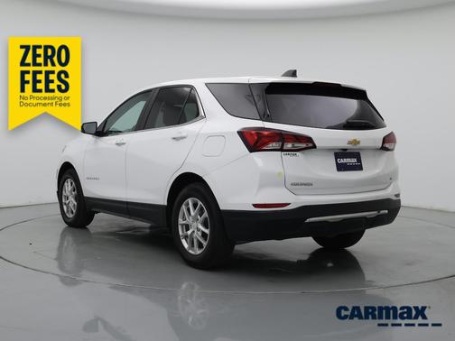 White 2023 Chevrolet Equinox LT