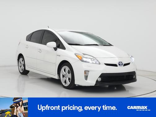 White 2014 Toyota Prius Five